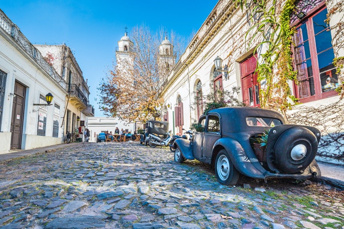 Colonia Del Sacramento Lighthouse, Tire, Wheel, Vehicle, Sky, Car, Window, Building, Motor vehicle, Blue, Azure